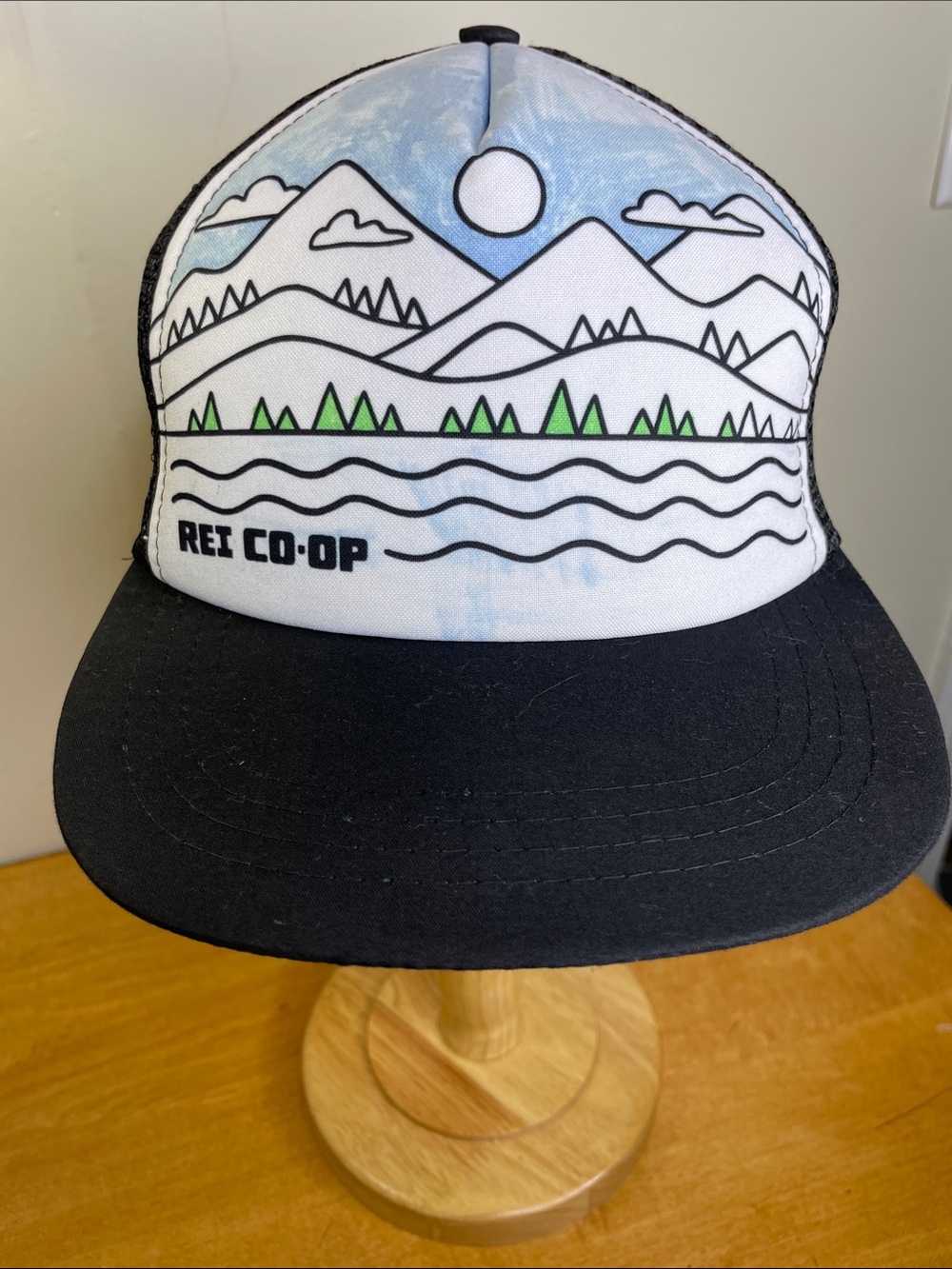 Boco Gear REI Co-op Mountain Graphic Trucker Hat - Black & Light Blue
